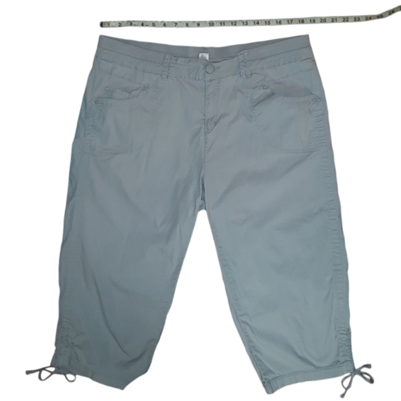 Avenue High Waist Elastic Waistband Drawstring Cinch Legs Gray Cropped Capris 16 - Picture 12 of 16